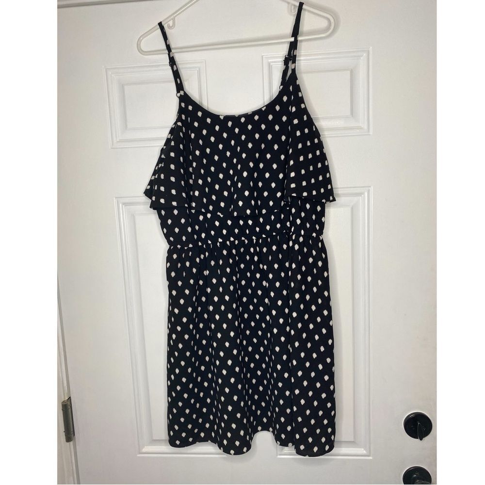 Elle Blurred Black and White Polka Dot Dress Size XL